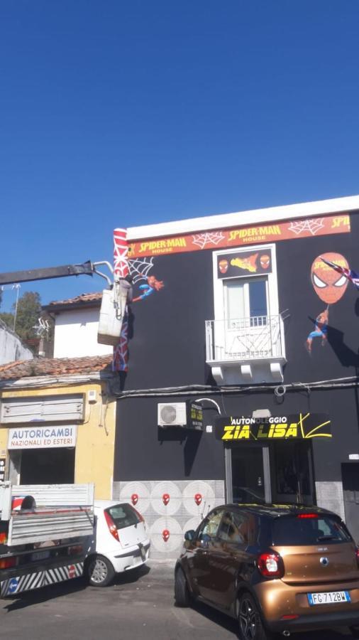 Spiderman House Hotel Catania Exterior photo
