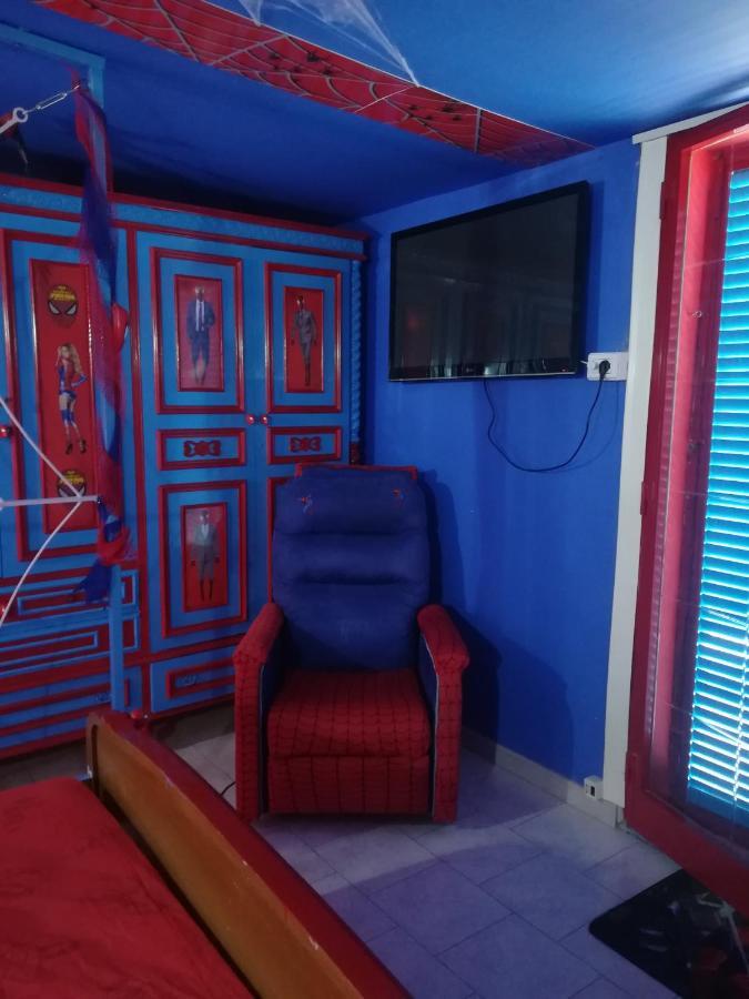 Spiderman House Hotel Catania Exterior photo